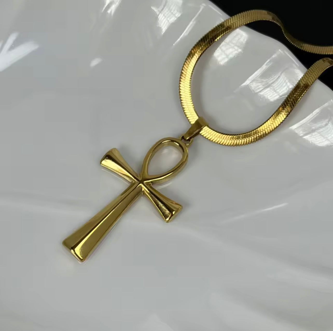 Ankh Pendant