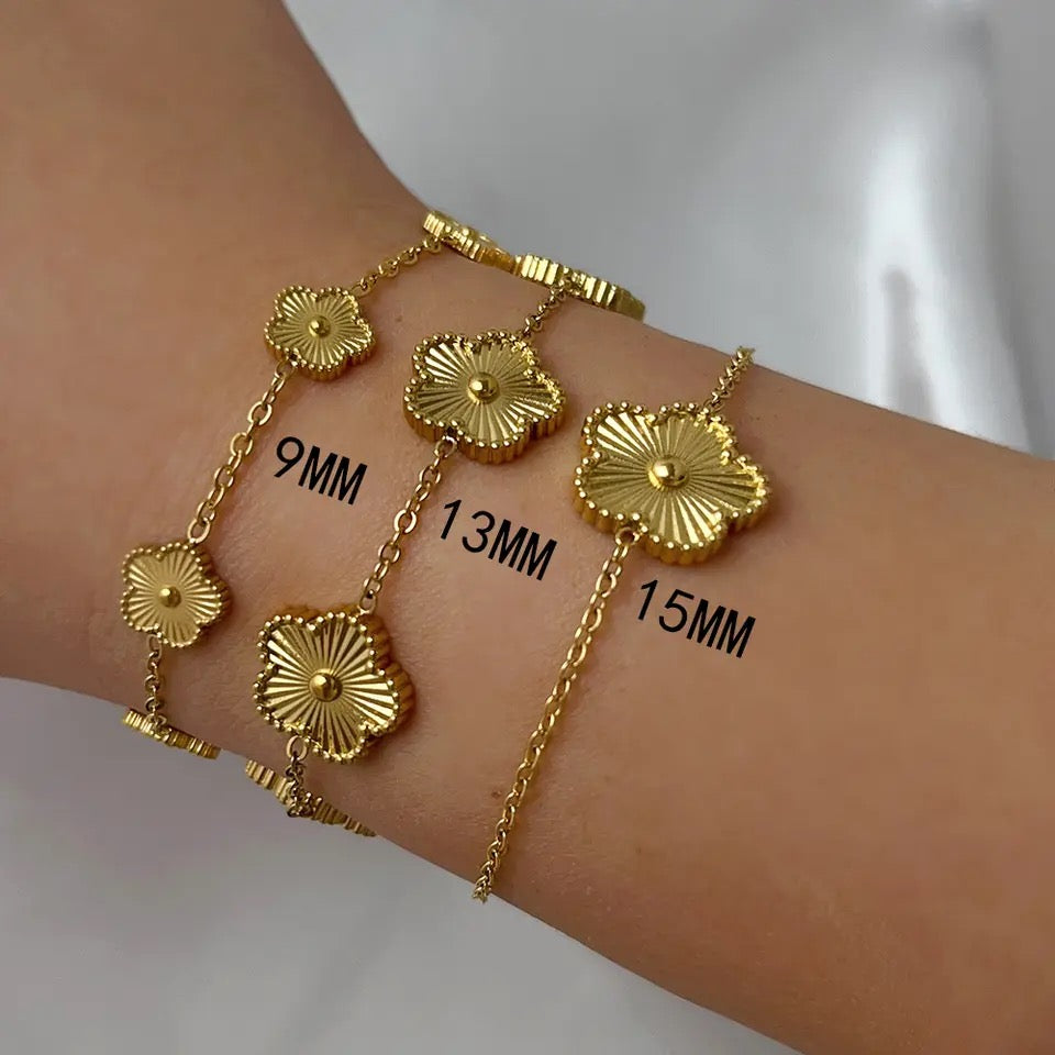 Clover bracelet